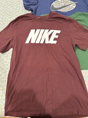 Nike Tee Shirt Bundle (men)